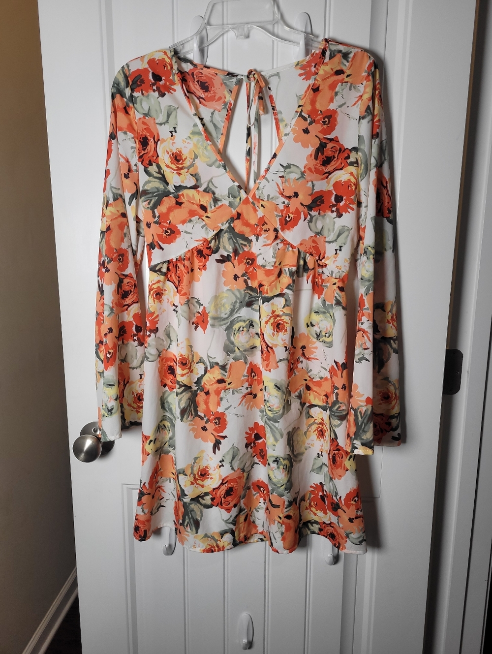 Floral Tie-Back Long Sleeve Tunic Top - Orange Floral dress.  Unbrand.  No Label